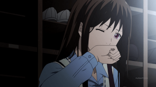 Noragami Aragoto / Episode 10 / Hiyori rubbing her mouth with the back of her hand after thinking about the kiss she received the night before