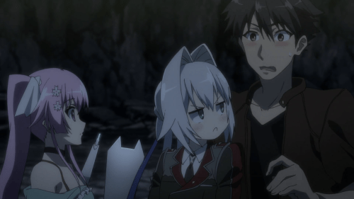 Hundred / Episode 6 / Emilia not happy with Kisaragi Hayato getting all buddy-buddy with Sakura