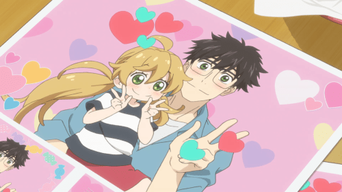 Amaama to Inazuma / Episode 5 / Tsumugi and Kouhei in a silly photo together