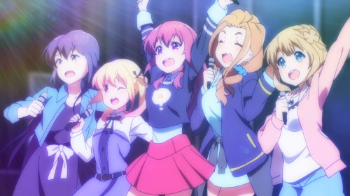 Gi(a)rlish Number / Episode 4 / Kazuha, Momoka, Chitose, Koto, and Yae after singing their song and saving their first-episode screening