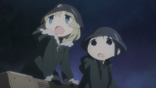 Shoujo Shuumatsu Ryokou / Episode 1 / Yuuri and Chito staring in awe as the nighttime sky before them